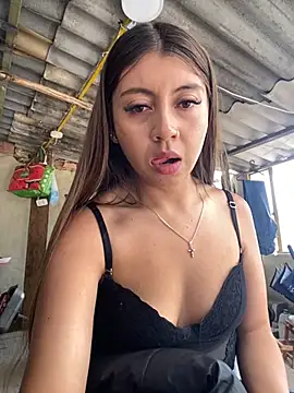 Sara-cooper2 online show from September 24, 4:24 pm