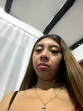 Sara-cooper2 online show from January 8, 3:45 am