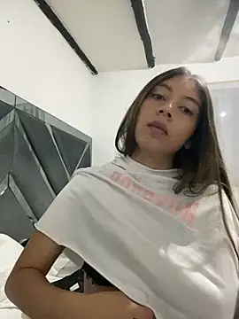 Sara-cooper2 online show from May 17, 10:37 am