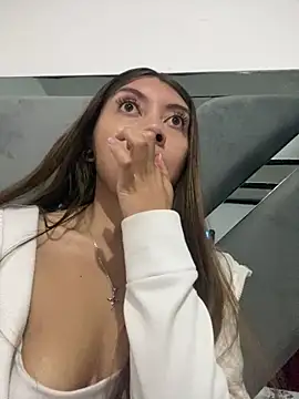 Sara-cooper2 online show from March 7, 3:57 am