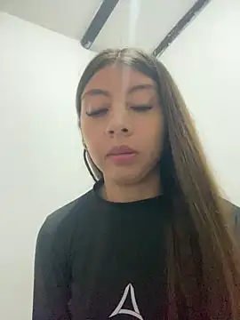 Sara-cooper2 online show from February 4, 11:11 pm