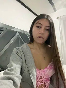 Sara-cooper2 online show from May 13, 2:13 pm