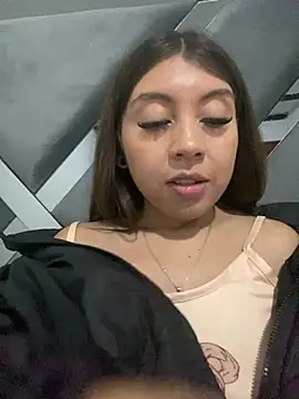 Sara-cooper2 online show from March 25, 3:06 am