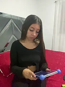 Sara-cooper2 online show from March 16, 2:53 pm