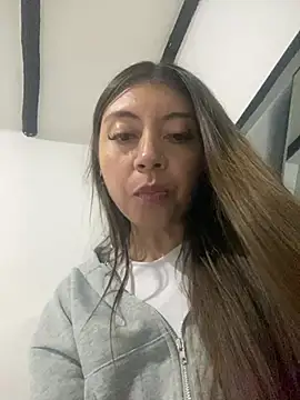 Sara-cooper2 online show from February 24, 2:34 am