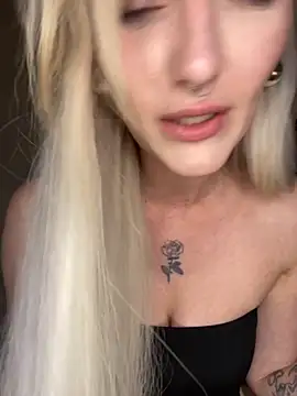 lovecassyrose online show from December 2, 11:17 pm