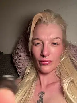 lovecassyrose online show from February 16, 9:34 pm