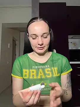 Baby Eva23 online show from April 28, 5:06 pm