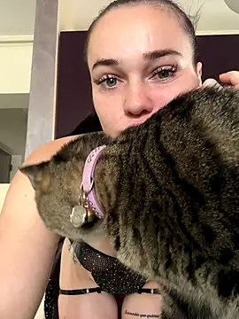 Baby Eva23 online show from October 13, 11:45 am