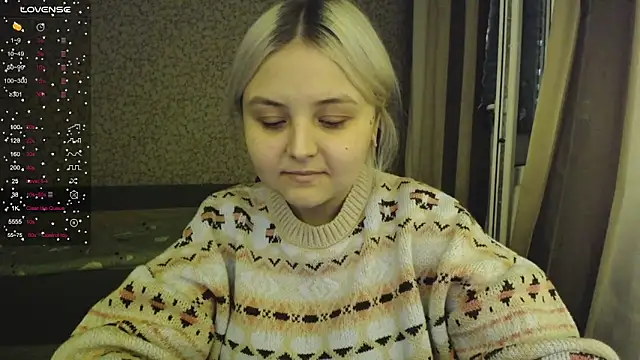 Snapshot of vendymories chatting on November 17, 1:20 am vendymories online show from November 17, 1:20 am