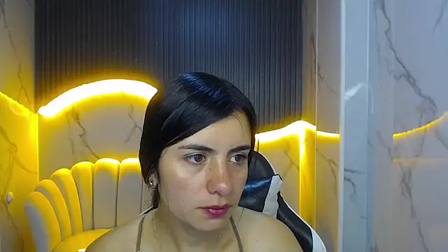 Eilyn love b online show from October 2, 12:52 pm