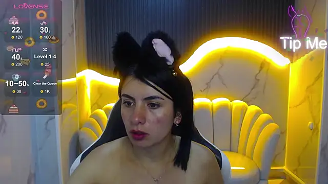 Eilyn love b online show from October 8, 12:50 pm