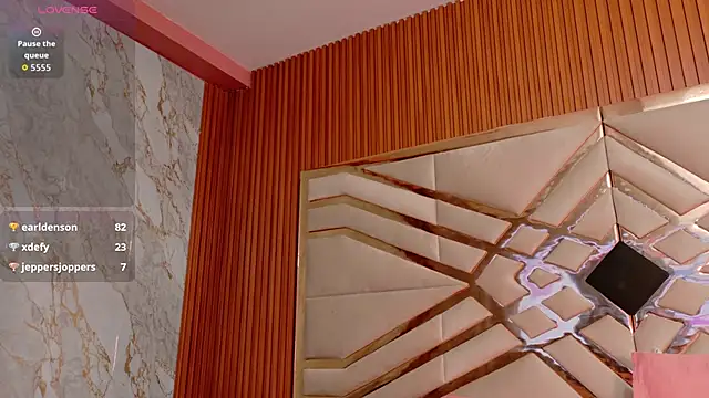 shyblacksweetiee online show from September 23, 3:02 am