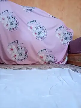 Snapshot of armanisexy chatting on September 18, 1:03 pm armanisexy online show from September 18, 1:03 pm