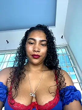 Snapshot of SophieD chatting on November 1, 2:00 pm SophieD online show from November 1, 2:00 pm