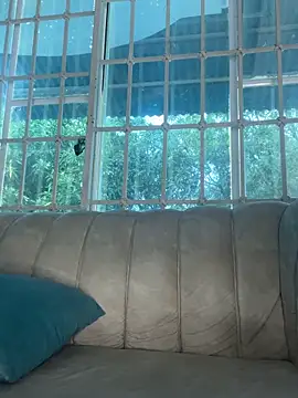 Snapshot of SophieD chatting on September 27, 12:33 pm SophieD online show from September 27, 12:33 pm