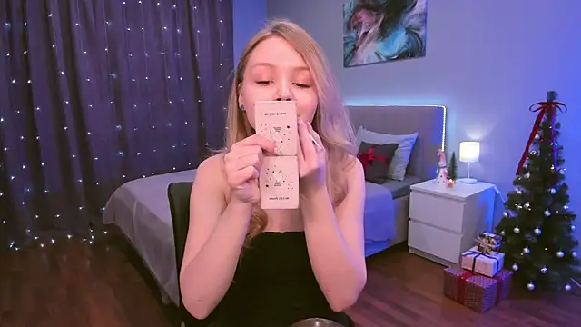 AdalineLove online show from December 20, 11:24 am