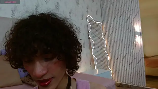 Snapshot of Chipi_tay chatting on September 29, 4:01 pm Chipi tay online show from September 29, 4:01 pm