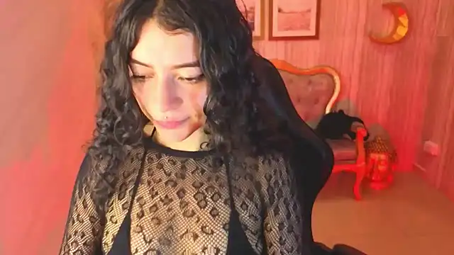 Snapshot of valkiria_ardent_s chatting on December 5, 1:21 pm valkiria ardent s online show from December 5, 1:21 pm