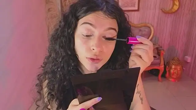 valkiria ardent s online show from February 19, 12:57 pm