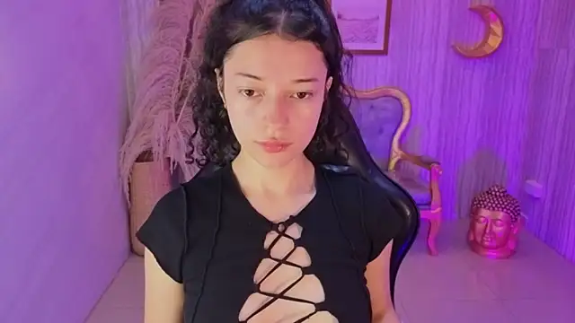 valkiria ardent s online show from March 28, 1:12 pm