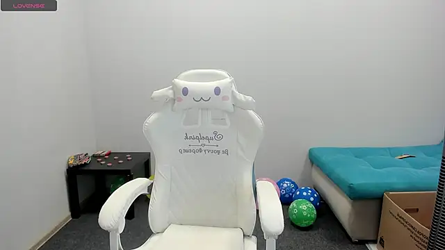 juliamurr 18 online show from September 25, 12:38 am