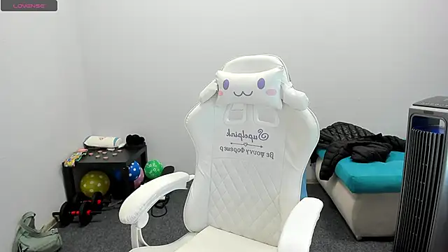 Snapshot of juliamurr_18 chatting on October 24, 2:10 am juliamurr 18 online show from October 24, 2:10 am