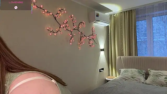 NguyetHankey online show from January 9, 6:09 am