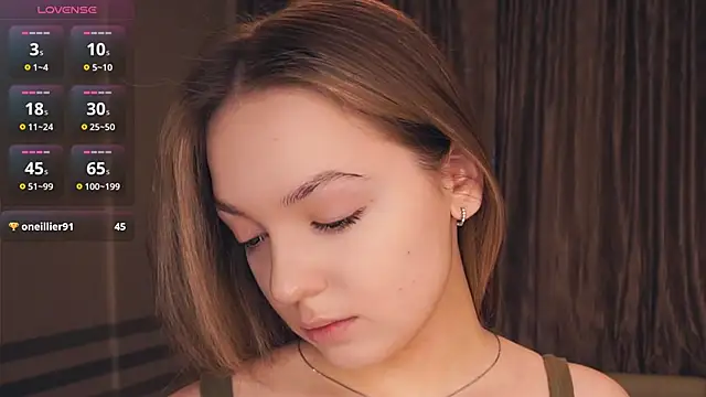 Snapshot of NguyetHankey chatting on December 2, 6:59 am NguyetHankey online show from December 2, 6:59 am