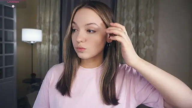 Snapshot of NguyetHankey chatting on October 13, 3:24 pm NguyetHankey online show from October 13, 3:24 pm