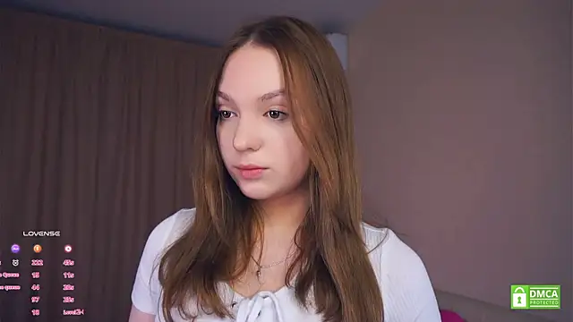 Snapshot of NguyetHankey chatting on September 21, 3:17 pm NguyetHankey online show from September 21, 3:17 pm