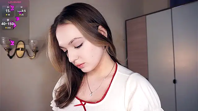 Snapshot of NguyetHankey chatting on November 17, 3:05 pm NguyetHankey online show from November 17, 3:05 pm