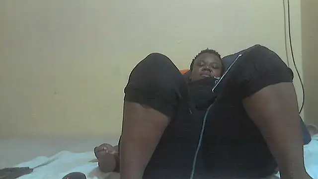 AnnabigpussyXO online show from January 12, 7:53 pm