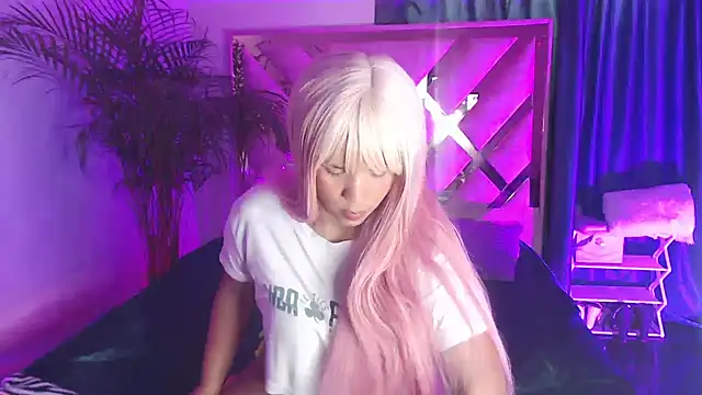 Lulu sweety online show from November 11, 7:30 pm