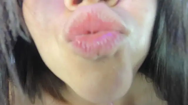 Snapshot of bonnie_sm chatting on September 30, 7:20 pm bonnie sm online show from September 30, 7:20 pm