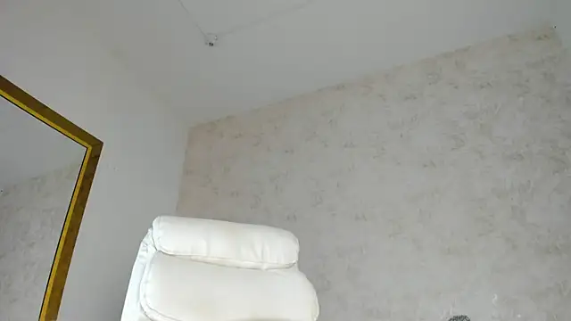 bonnie sm online show from January 14, 8:01 pm