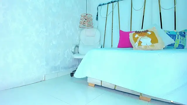 bonnie sm online show from December 5, 6:06 pm