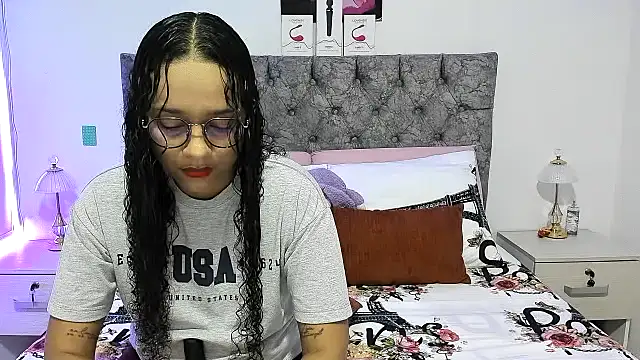 nay and aleja1 online show from June 30, 10:43 pm