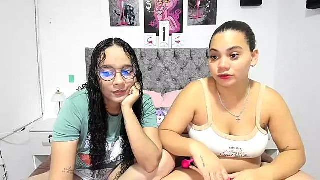 nay and aleja1 online show from June 19, 3:23 am