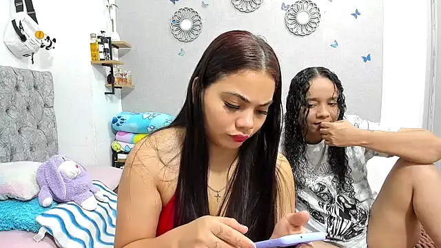 Snapshot of nay_and_aleja1 chatting on September 20, 3:55 am nay and aleja1 online show from September 20, 3:55 am