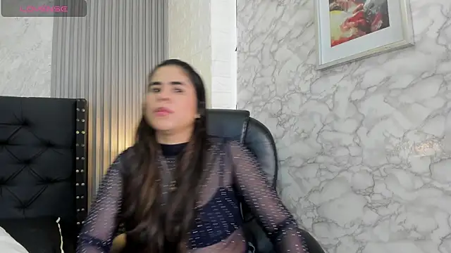 Snapshot of alicy__torres chatting on April 24, 12:18 pm alicy torres online show from April 24, 12:18 pm
