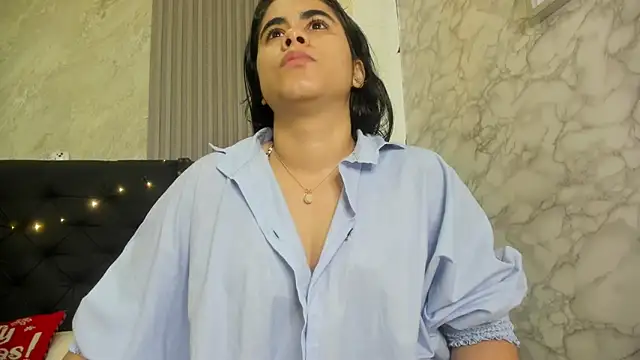 alicy  torres online show from December 18, 9:25 am