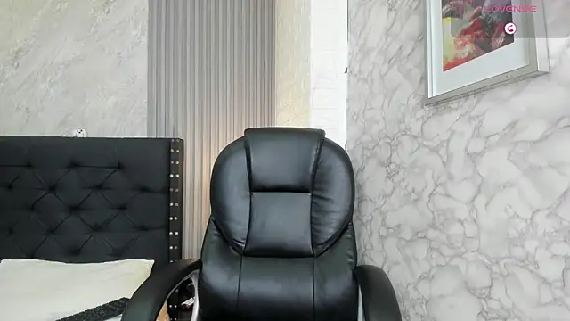 alicy  torres online show from April 8, 12:17 pm