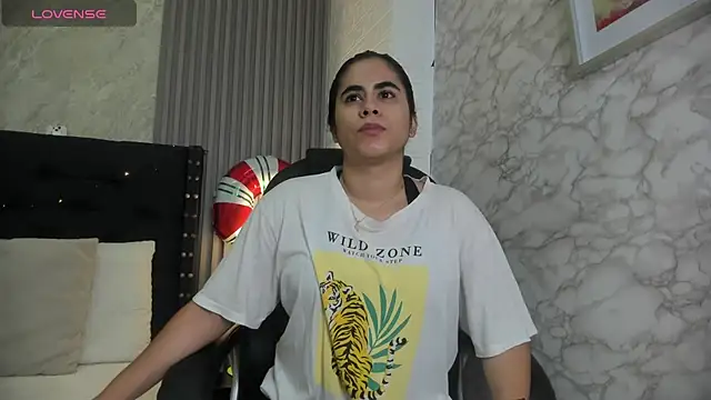 Snapshot of alicy__torres chatting on December 16, 9:13 am alicy torres online show from December 16, 9:13 am