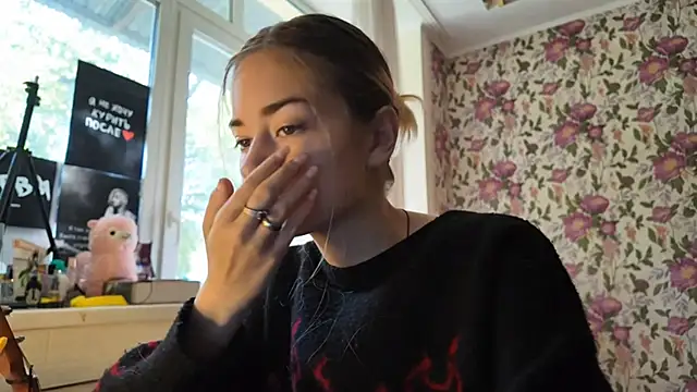 Snapshot of Witching_Moon chatting on September 11, 8:58 am Witching Moon online show from September 11, 8:58 am