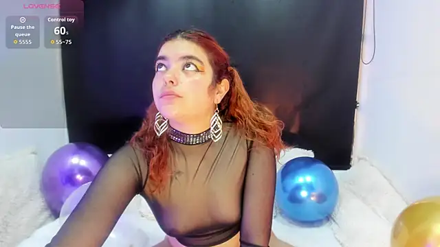 Lila Cox online show from September 26, 11:39 am