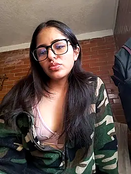 Goddesscut333 online show from December 20, 6:11 pm