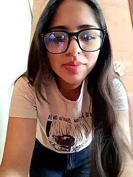 Goddesscut333 online show from November 6, 6:45 pm