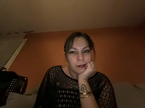 minettedusud online show from January 10, 10:16 pm