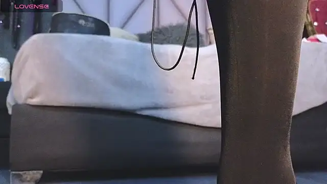 EvaSabath online show from April 7, 3:36 pm